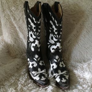 Corral Black & White Leather Cowboy Boots